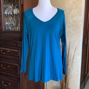 Massini teal long sleeve tee w/ eyelash lace